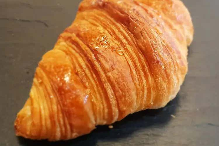 Croissant mantequilla