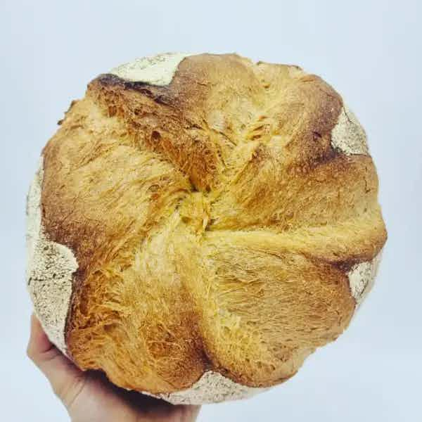 Pan de payés ovalado